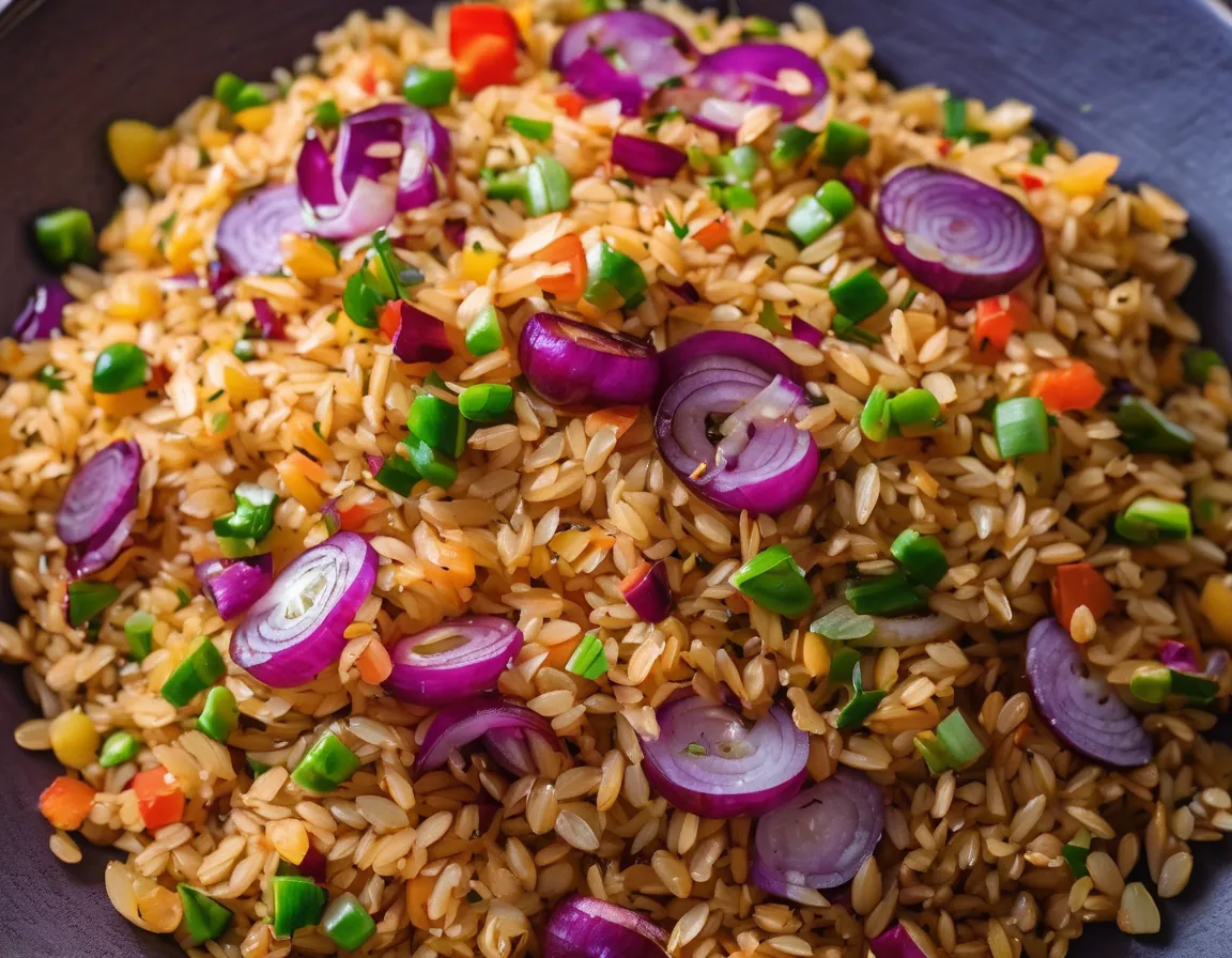 Arroz Integral con Almendras y Verduras al Estilo Latino